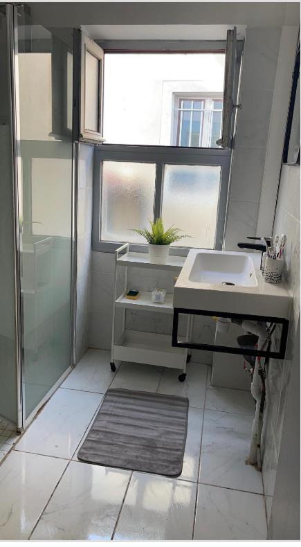 Idbaih Apartment มิริเบล ภายนอก รูปภาพ